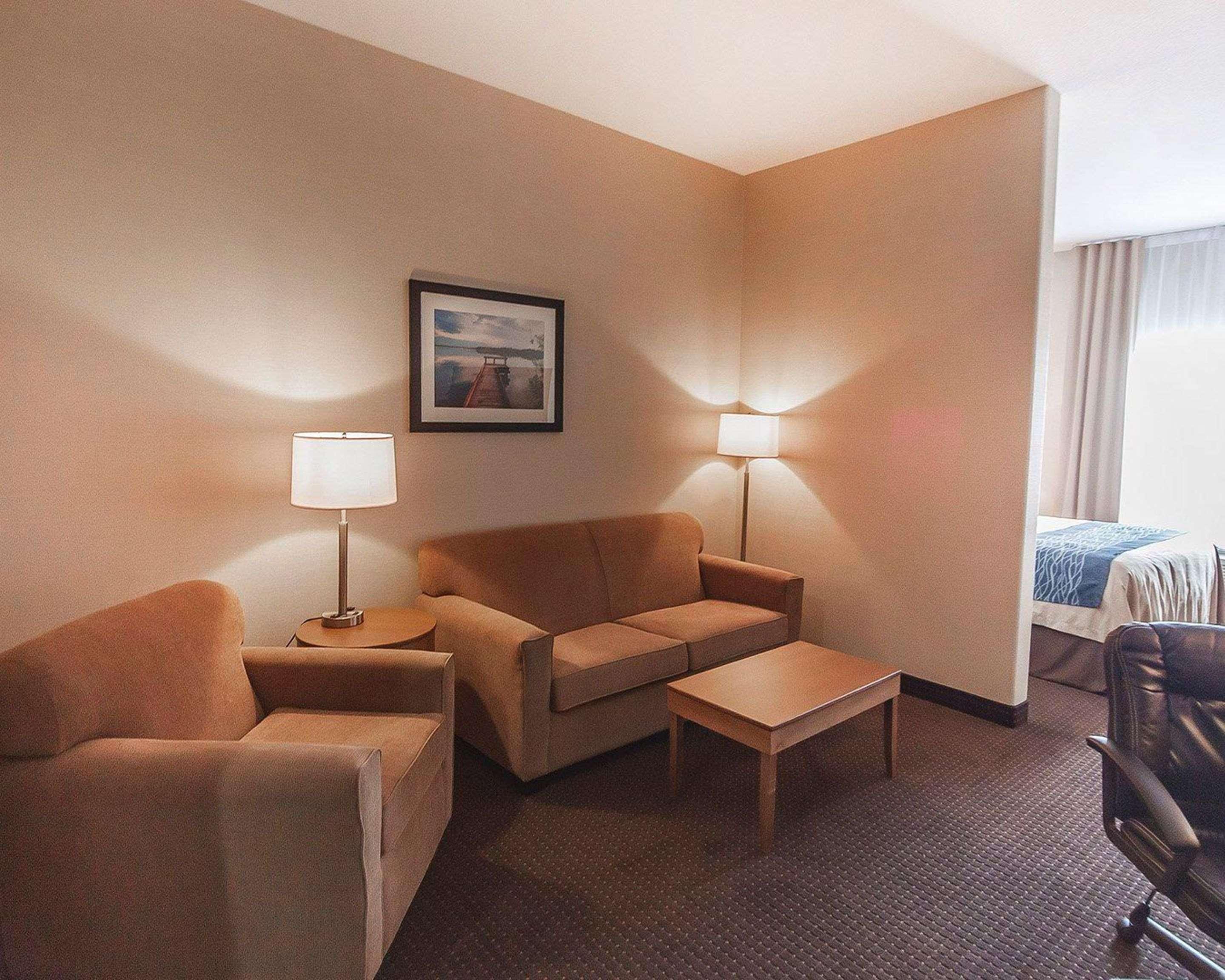Comfort Inn & Suites Bonnyville Εξωτερικό φωτογραφία