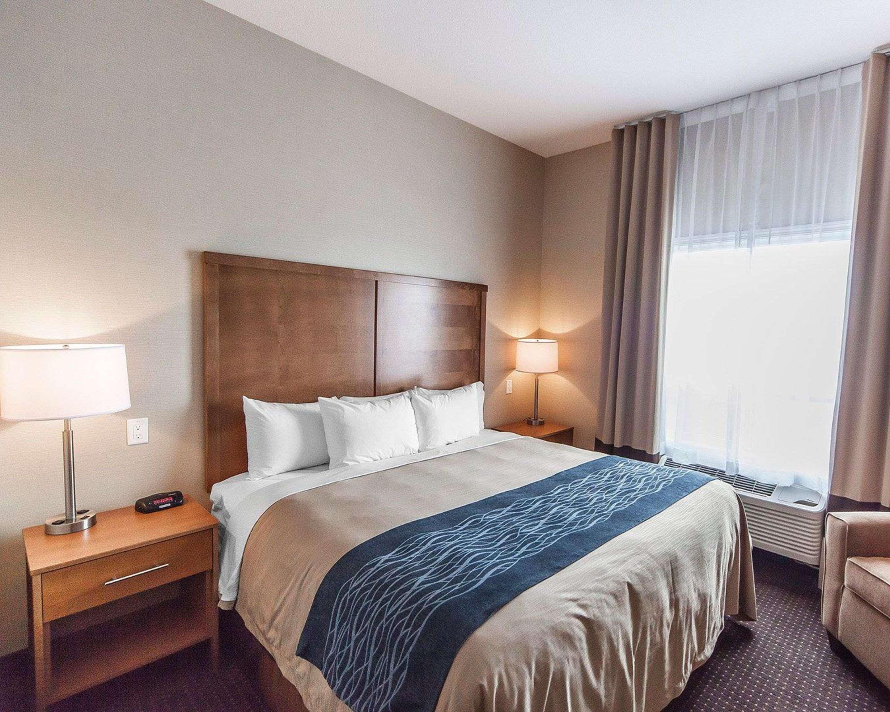 Comfort Inn & Suites Bonnyville Εξωτερικό φωτογραφία