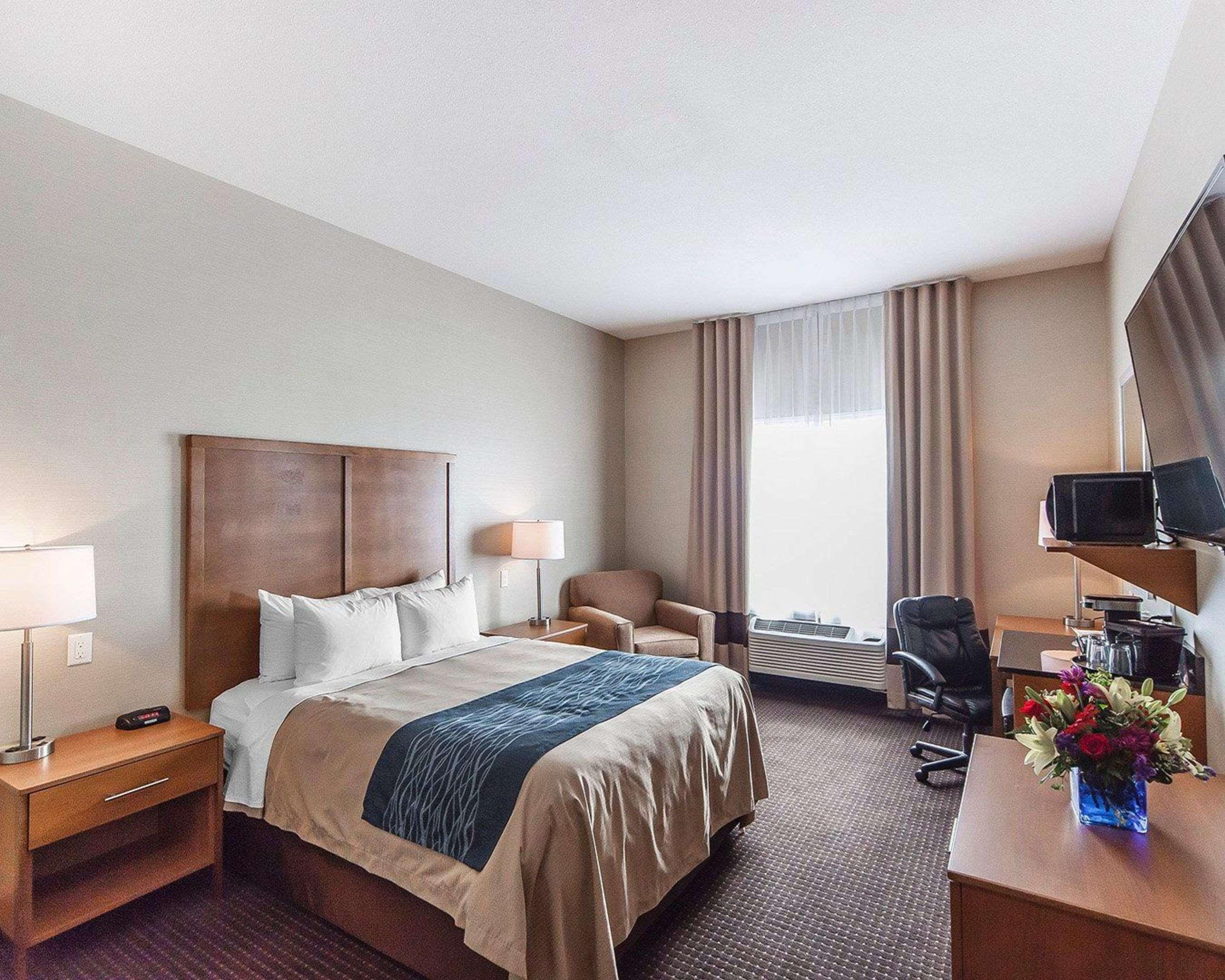 Comfort Inn & Suites Bonnyville Εξωτερικό φωτογραφία