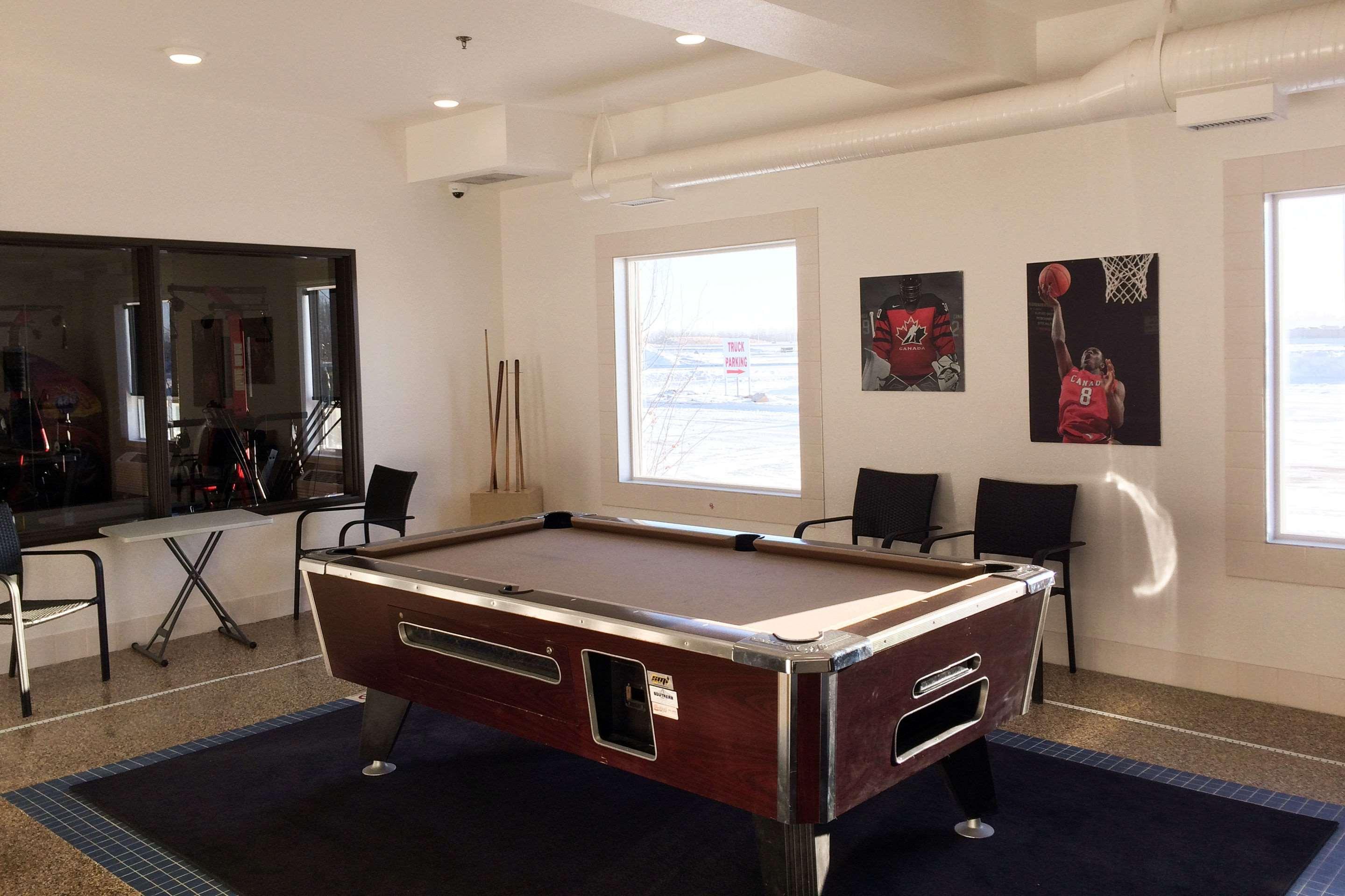 Comfort Inn & Suites Bonnyville Εξωτερικό φωτογραφία