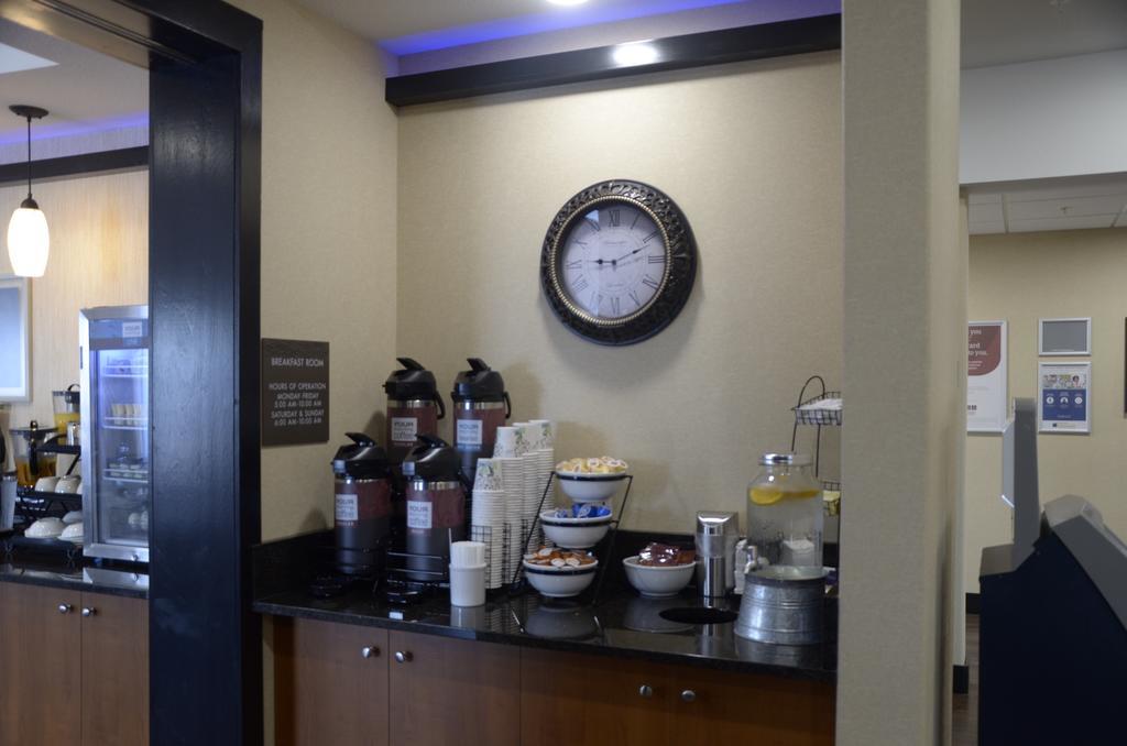 Comfort Inn & Suites Bonnyville Εξωτερικό φωτογραφία