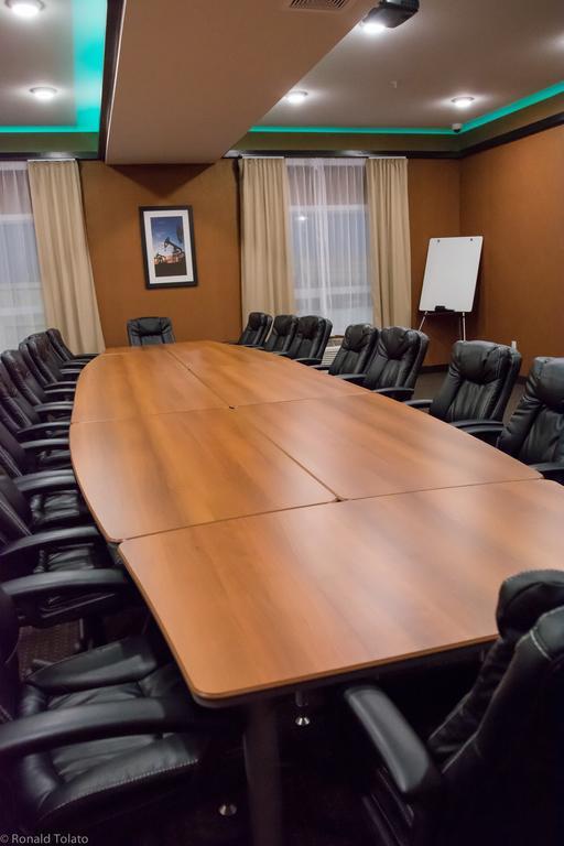 Comfort Inn & Suites Bonnyville Εξωτερικό φωτογραφία